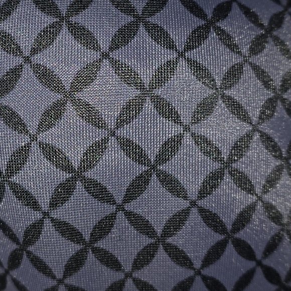 Warner's Black Full Coverage Bra with Adjustable Straps and Molded Cups - Picture 2 of 5